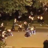 Straßenschlacht auf der Implerstraße