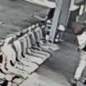 Rucksackdieb aus Bahn hinter Gittern