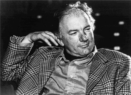 Der österreichische Roman- und Theaterautor Thomas Bernhard (Archivbild vom Juni 1976) gehört zu den bekanntesten österreichischen Autoren. Foto Picture Alliance / dpa