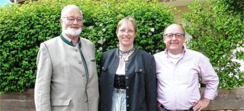 Der Verein blickt auf ein erfolgreiches Jahr zurück: (von links) Kassier Werner Hanft, die Vorsitzende Silke Kochendörfer-Schneeweis sowie der Zweite Vorsitzende Werner Meindl. Foto Böck