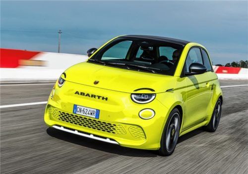 Die maximale Reichweite des kleinen Flitzers liegt bei 265 Kilometern. Foto Autoren-Union Mobilität/Stellantis