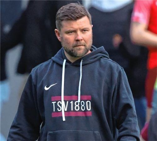 Florian Heller trainiert auch in der kommenden Saison den TSV Wasserburg.Foto Christian Butzhammer