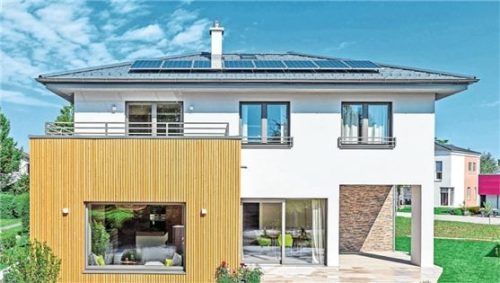 Holz-Fertighäuser sind in der Regel energieeffizient. Foto BDF/Hartl Haus/Fotograf und Fee