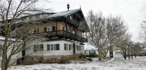 Mittlerweile abgerissen sind die Gebäude des ehemaligen Erholungsheimes des Sudetendeutschen Priesterwerks. Foto stuffer-chunphetch