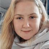 Eingeklemmt und vom Bus mitgezerrt