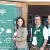 Die Öffentliche Hand baut auf Holz