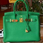 Luxus-Handtaschen geklaut