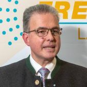 Mehr Geld für Privatschulen