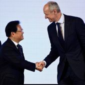 Chinas Ministerpräsident bei BMW und Siemens