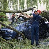 Wassermassen stoppen die S-Bahn