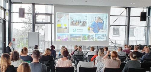 Beim Netzwerktreffen der Romed-Kliniken und den stationären Nachversorgern wurden viele offene Fragen diskutiert.Foto Romed