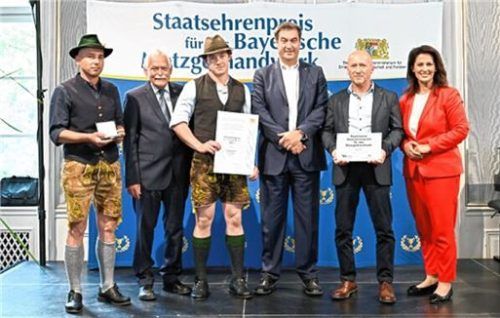 Das Team der Landmetzgerei G. Gassner wurde in München ausgezeichnet. Foto Tobias Hase/StMELF