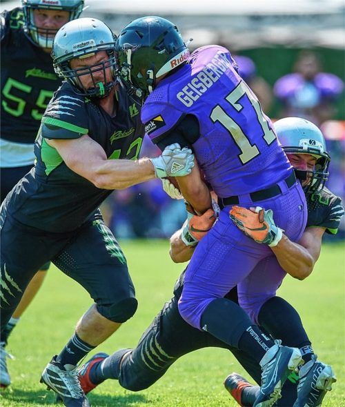 Die Rosenheim Rebels hatten die Passau Pirates am Rande einer Niederlage, mussten sich aber knapp geschlagen geben.Foto Alexander Gerhardt