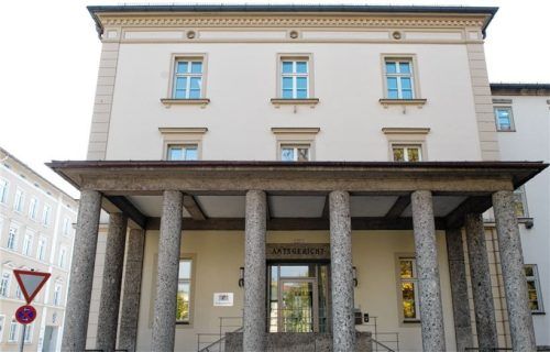 Wegen mehrerer Delikte musste sich ein Kolbermoorer erneut vor dem Amtsgericht verantworten. Foto RE