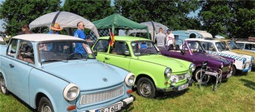 Ein Themenpark des Festivals widmete sich den legendären Trabis des Bayerischen Trabant-Clubs.