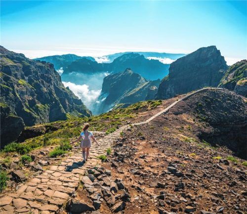 Einer der beliebtesten Wanderwege auf Madeira: Pico do Arieiro. Foto Chris Hau