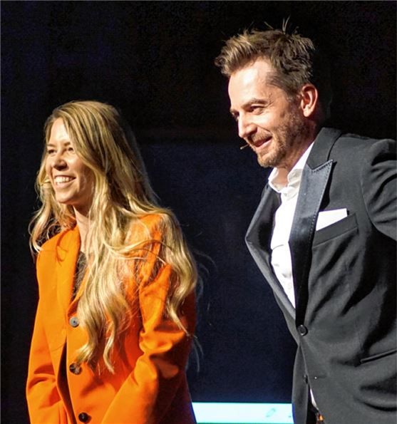 „True Crime“ mit Jacqueline Belle und Alexander Stevens lehrt Pfaffenhofenern das Gruseln