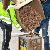 Eine Tonne Weinkorken ist das Ziel