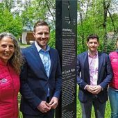 Zwölf Stelen als verbindendes Instrument dreier Länder