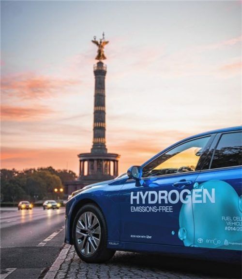 Pilotprojekt: Toyota Mirai im Einsatz für H2Moves in Berlin. Foto autoren-Union Mobilität/Toyota