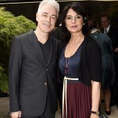 Scherzen trotz Schmerzen