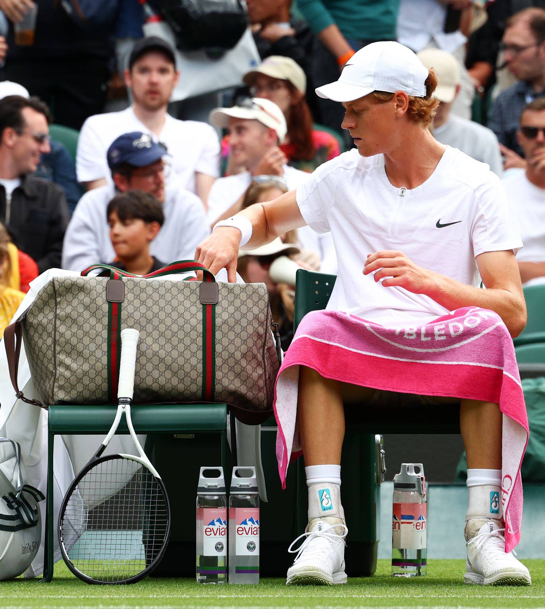 OVB Heimatzeitungen | Ski, Gucci-Tasche – und jubelnde Karotten