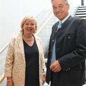 Für verständliche Sprache und Digitalisierung