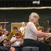 Bombastik und epische Leinwandbreite beherrschen diese Musik