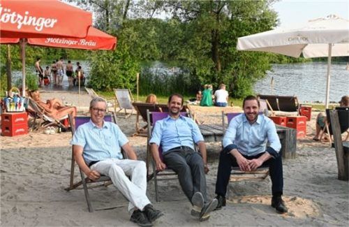 Bei der Einweihung: (von links) Ralf Seeburger, Leiter des städtischen Umweltamts, Oberbürgermeister Andreas März sowie sein Stellvertreter Daniel Artmann. Fotos Peter Schlecker