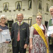 Gemeinsam für die Wild- und Honigbienen