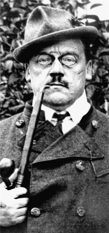 Das undatierte Archivbild zeigt den Schriftsteller Ludwig Thoma.Foto DPA