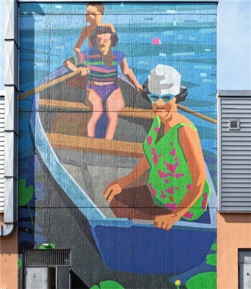 Das Wandgemälde von Stephan Hohenthanner entstand bei der „Transit Art“ 2022.Foto Weiand