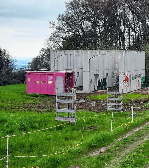 Der Streit um den Betonstadel am Samerberg beschäftigte das Münchner Verwaltungsgericht. Foto Huber