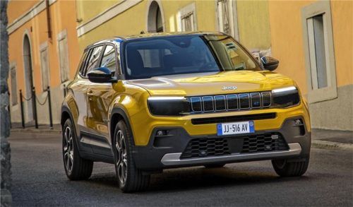 Jeep hat mit dem Avenger das erste vollelektrische Auto für den On- und Offroadverkehr auf den Markt gebracht. Foto Jeep