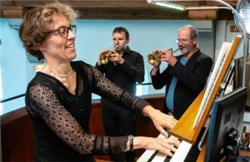 Josef Neuner und Georg Holzner an den Trompeten mit Judith Trifellner-Spalt (Orgel).Foto berger