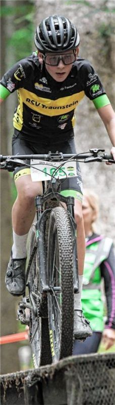 Lorenz Pfleger aus Grassau gewann in der U15 das Rennen um den Pölz Cup und belegte beim Eldorado Cup Rang zwei. Foto Yoshi Keller