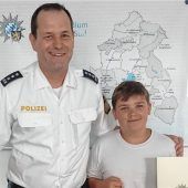 Große Überraschung für jungen Lebensretter aus Soyen