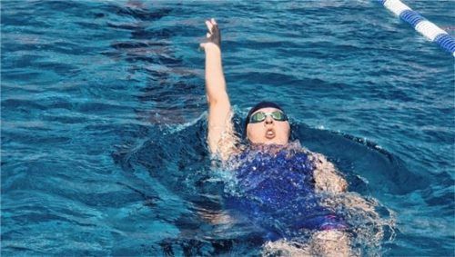 Sina Hägele gewann über 200 Meter Rücken eine Bronzemedaille. Foto 1860 Rosenheim