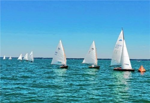 Spannung an der Spitze: Bei der Georg-Klampfleuthner-Gedächtnis-Regatta ging es eng zu.Foto Niessen
