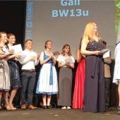 483 Absolventen erreichen Meilenstein im Leben