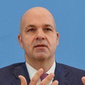 Geteiltes Echo auf Halbleiter-Projekt in Dresden