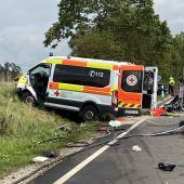 Krankentransport: Schwerer Unfall mit drei Toten
