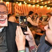 Bitte lächeln: Gelassener Strahlemann