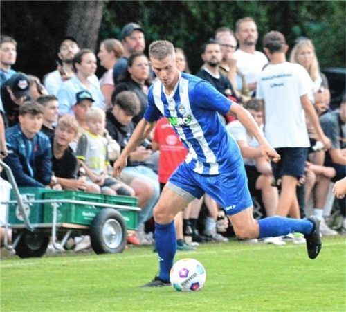Lars Bender und der TSV Brannenburg bestreiten am Freitag ihr erstes Heimspiel in der Kreisliga 1.Foto Franz Ruprecht