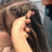 Nicht ohne meinen Zopf: So klappt die Dirndlfrisur auch zu Hause