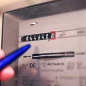 Stadtwerke: Strompreis sinkt