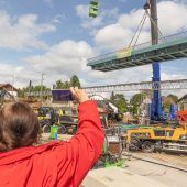 Hier schwebt die neue Bahnbrücke von Starnberg ein