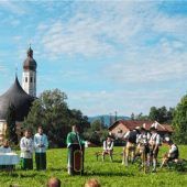Feldmesse bei Spätsommerwetter abgehalten