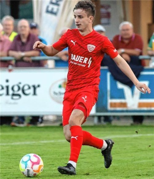 Bereitete den zweiten Buchbacher Treffer vor: Léon Schmit. Foto Buchholz