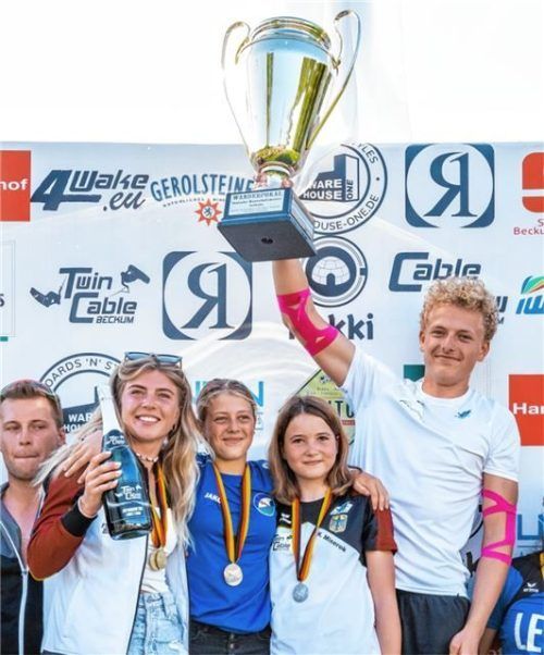 Das siegreiche Team des WSCKR: Jana Meier, Lara Finckh, Nina Miserok und Kay Strohmeyer.Foto Ben Kühnert